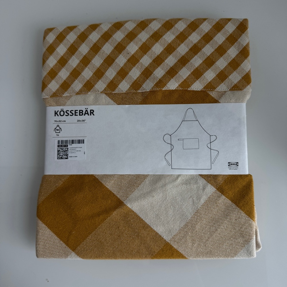 IKEA KÖSSEBÄR Apron in Mustard and Cream